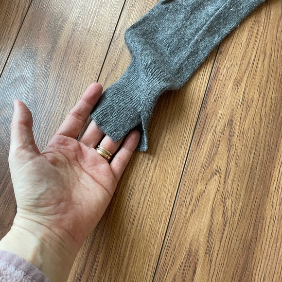 Halogen Cashmere Sweater - Picture 6 of 6